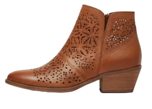 ankleBoots